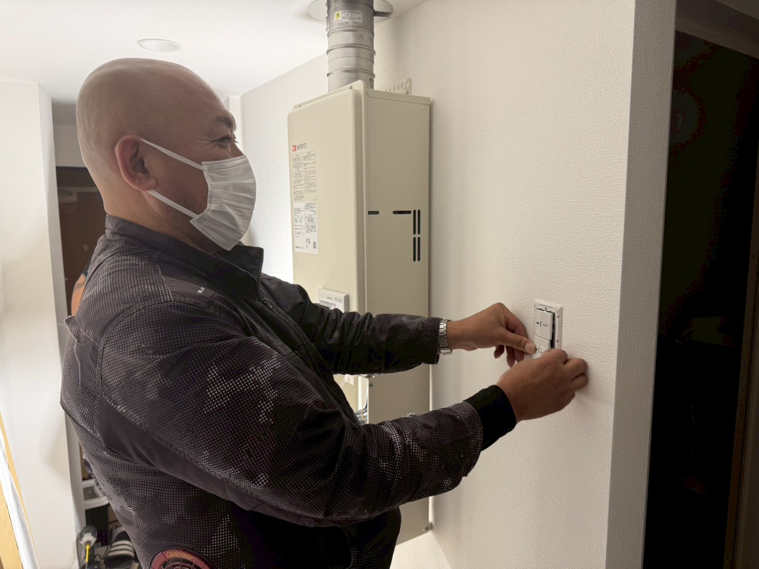 電気器具付け