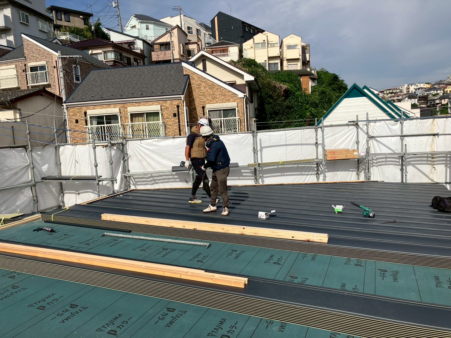 清水ヶ丘ボード 屋根工事